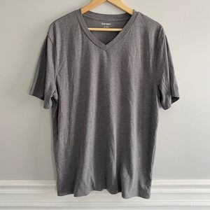 Men’s Old Navy L V-neck Shirt